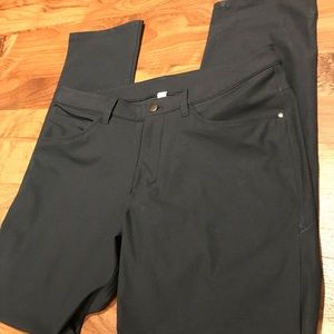 ABC lululemon brand new pants (Very dark navy)